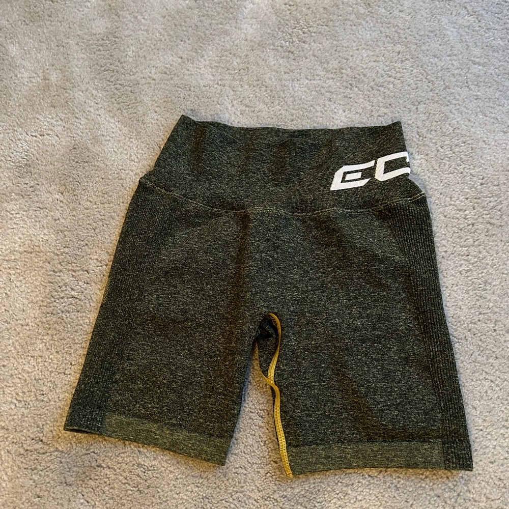 ECHT Extreme Booty Scrunch Shorts